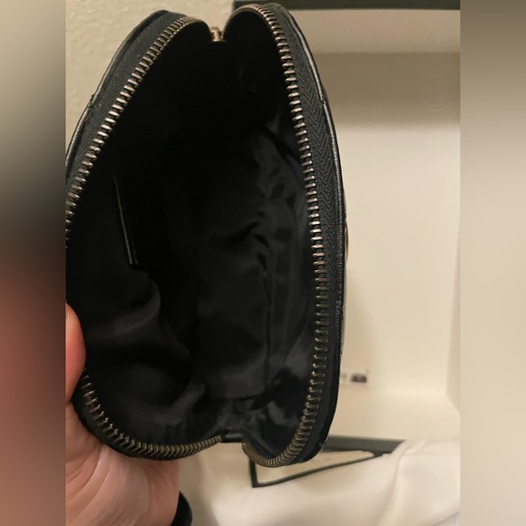 100% Authentic Gucci Marmont Cosmetic bag - Picture 2 of 9